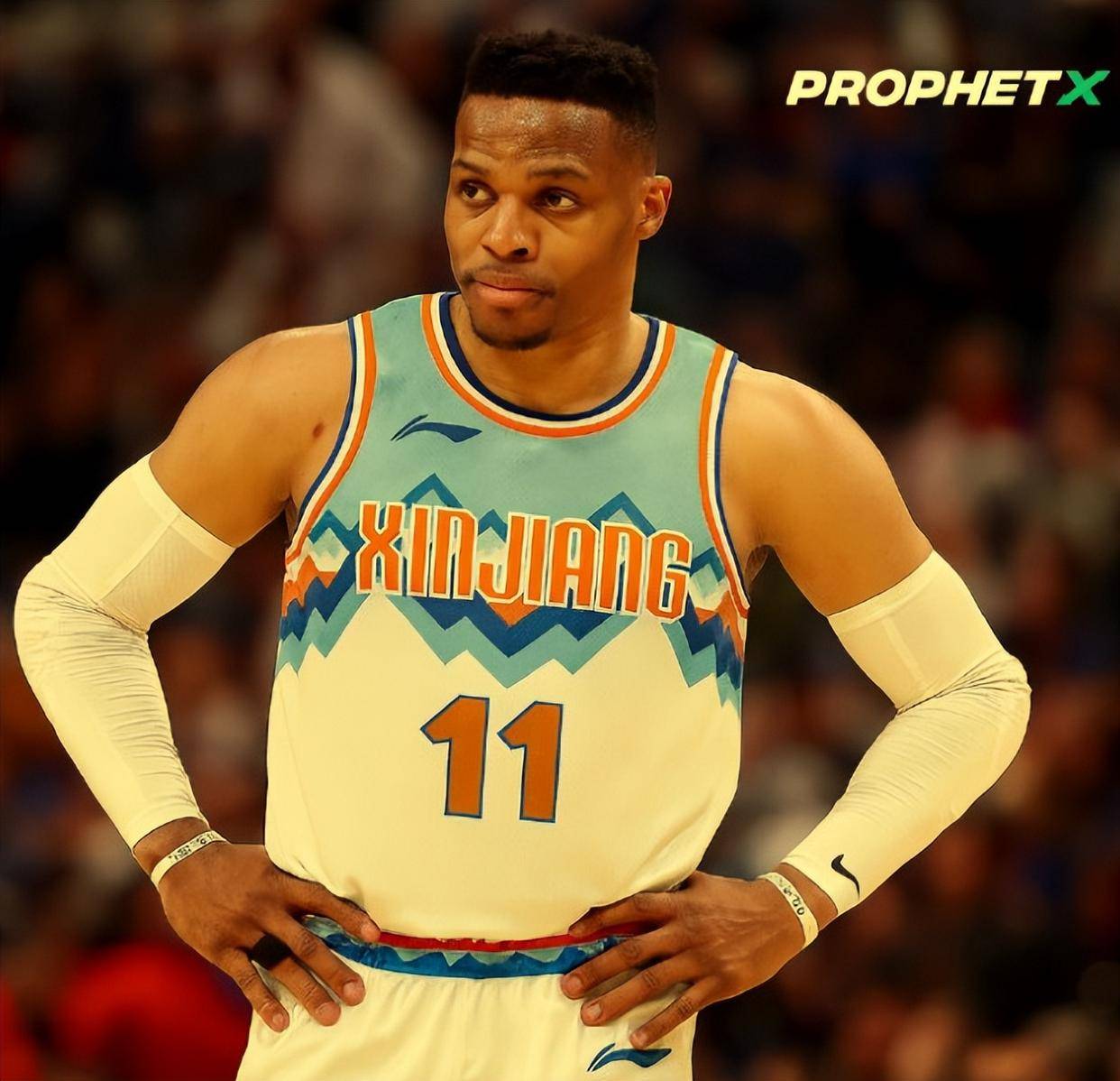 土耳其男篮强势雄鹿，威斯布鲁克关键制胜的简单介绍