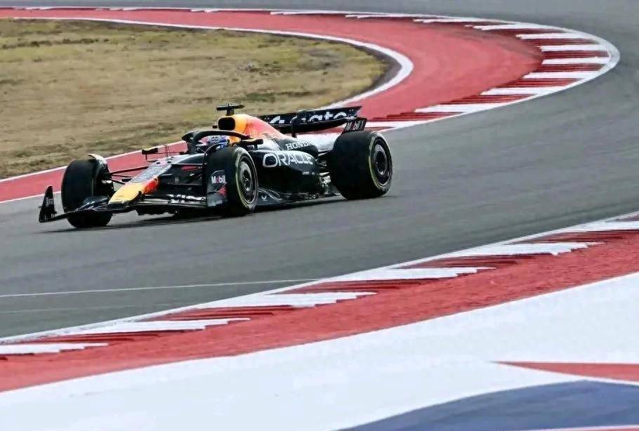 迈凯伦险胜红牛车队,阿隆索状态火热的简单介绍 迈凯伦险胜红牛车队,阿隆索状态火热的简单介绍