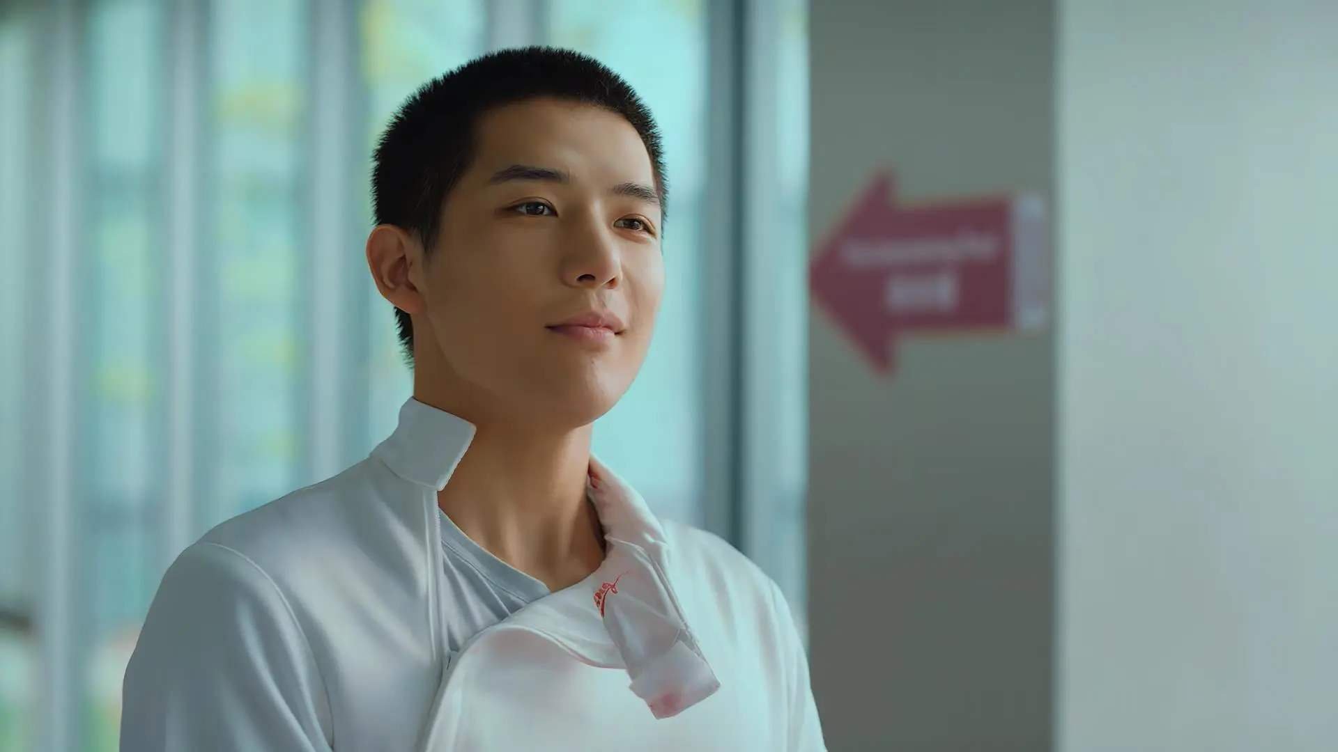 钢铁防线!富安健洋筑起叹息之墙,拉齐奥利刃变钝刀,AC米兰挺过最艰险争冠战役