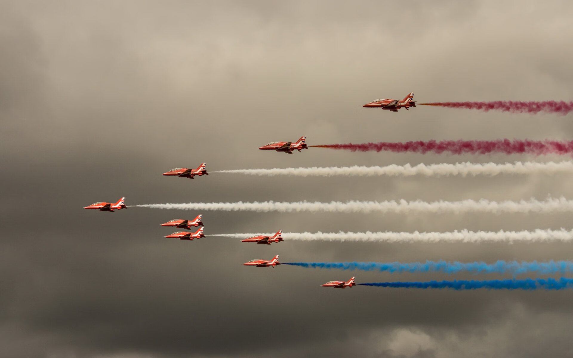 三分线外的审判官，乔治的死亡之瞳如何让总决赛之夜提前落幕