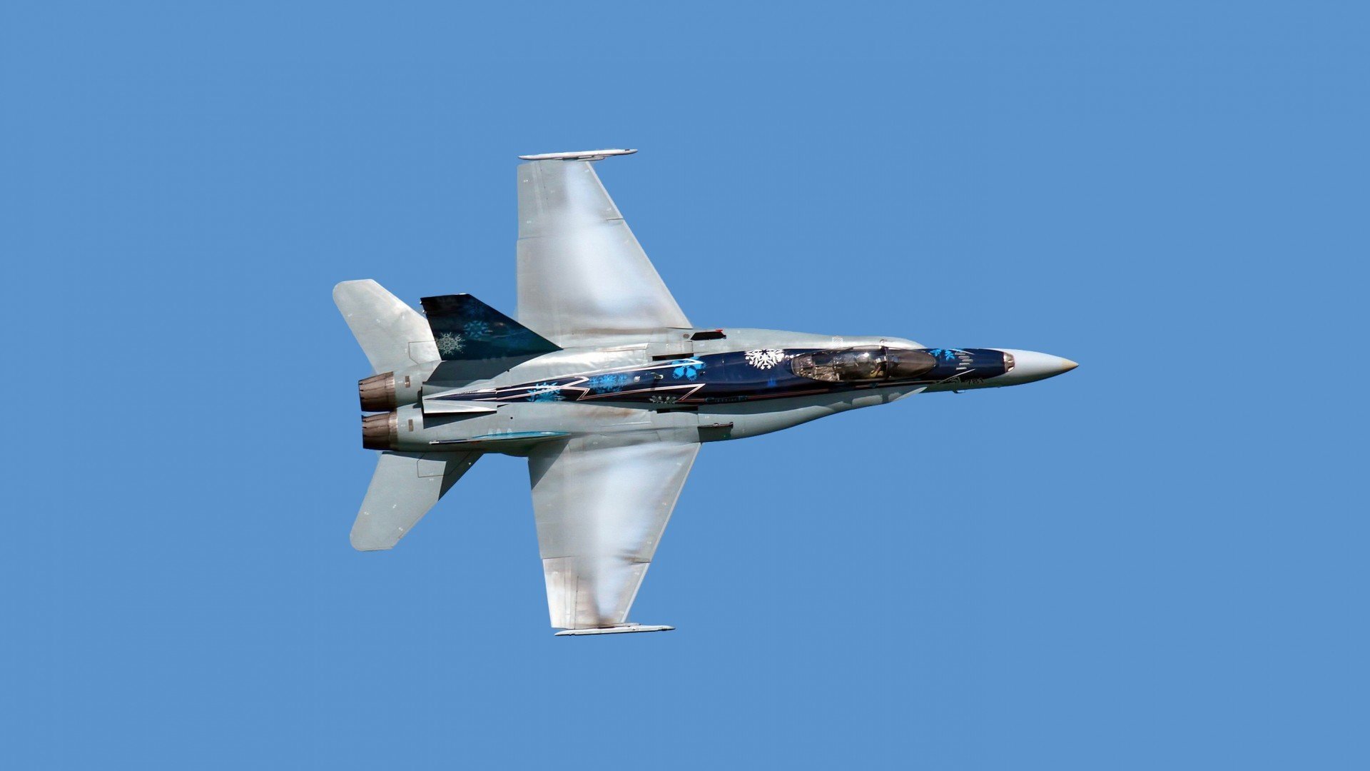 活塞的钢铁意志,霍勒迪37分击溃快船,证明胜利重于星光