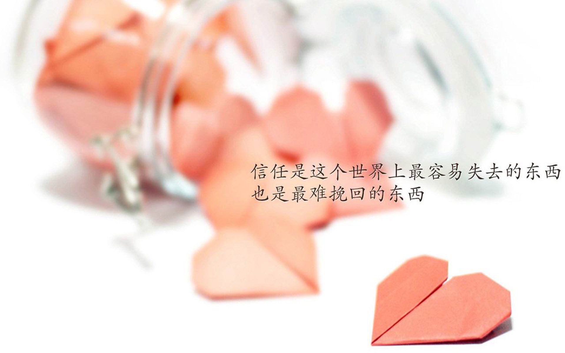 96分钟的独白，当亚洲之光在沙漠绽放，阿方索戴维斯为E组写下唯一答案